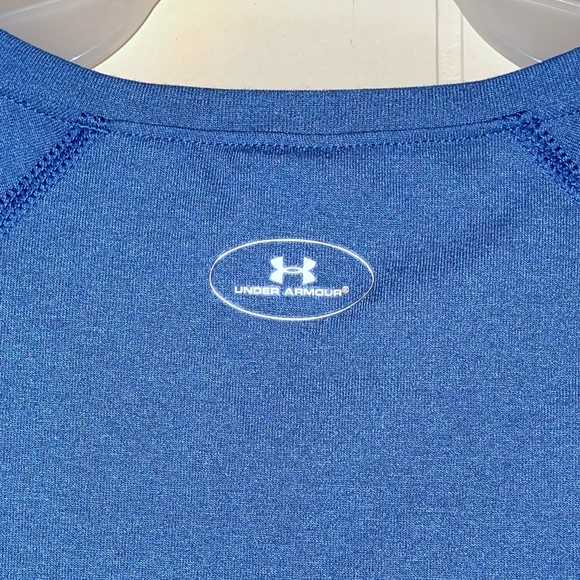 Under Armour Shirt - Picture 4 of 4